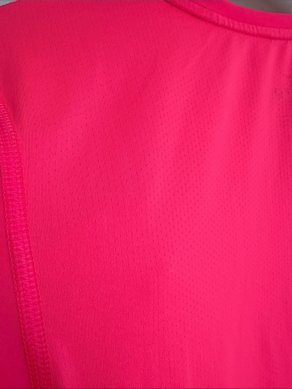 Nike Women's Short Sleeve Dri-FIT Tee - Bright Pink